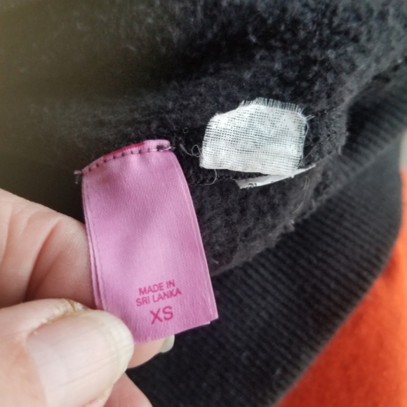 Oklahoma State University Cowboys Black Hoodie(women XS)PINK V.S. Sweatshirt - Picture 8 of 8